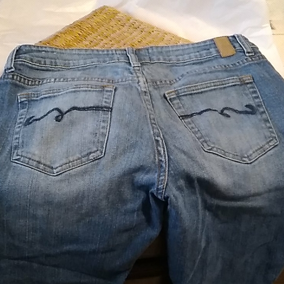 American Rag Jean's - Picture 4 of 14